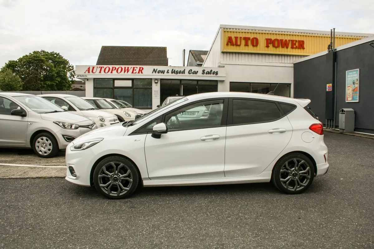 2019 Ford Fiesta 1.0Turbo ST-Line 125ps 5-dr Pet - Image 2