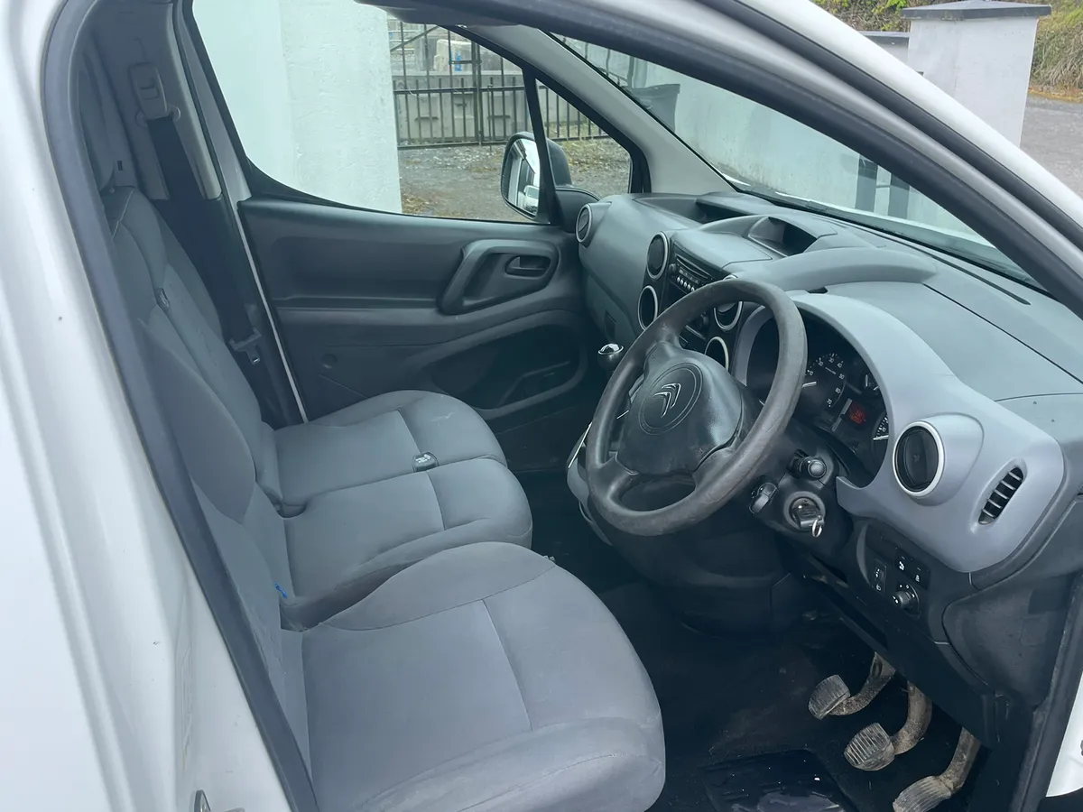 CITROEN BERLINGO 3 SEATER - Image 3