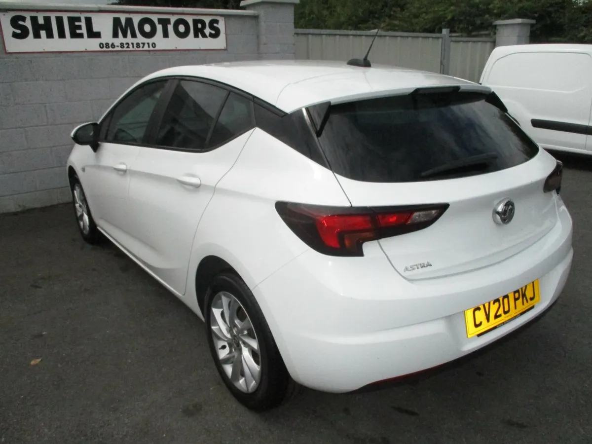 ASTRA 2020 1.2 PETROL MANUAL H BACK - Image 2