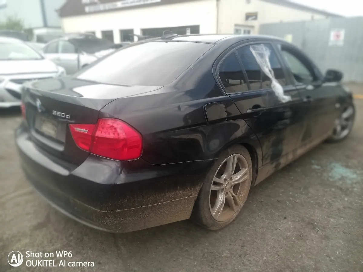 11 BMW 320 2.0D FOR BREAKING - Image 3