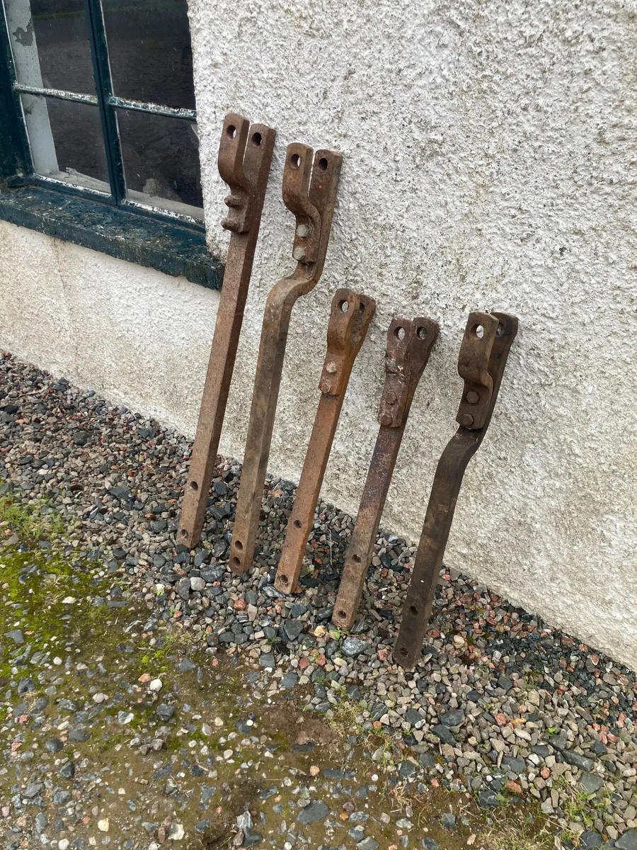 Ford tractor drawbars. - Image 1