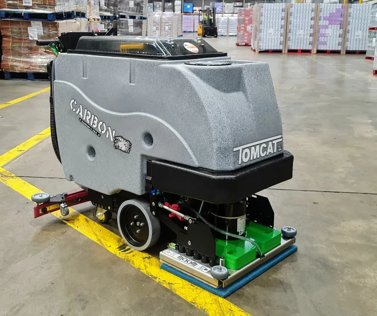 Tomcat Carbon 24E scrubber dryer scrubberdrier - Image 2