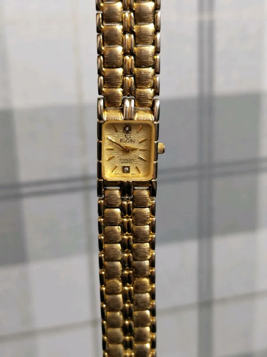 ELGIN DIAMOND ladies quartz vintage watch FREE P+P - Image 3