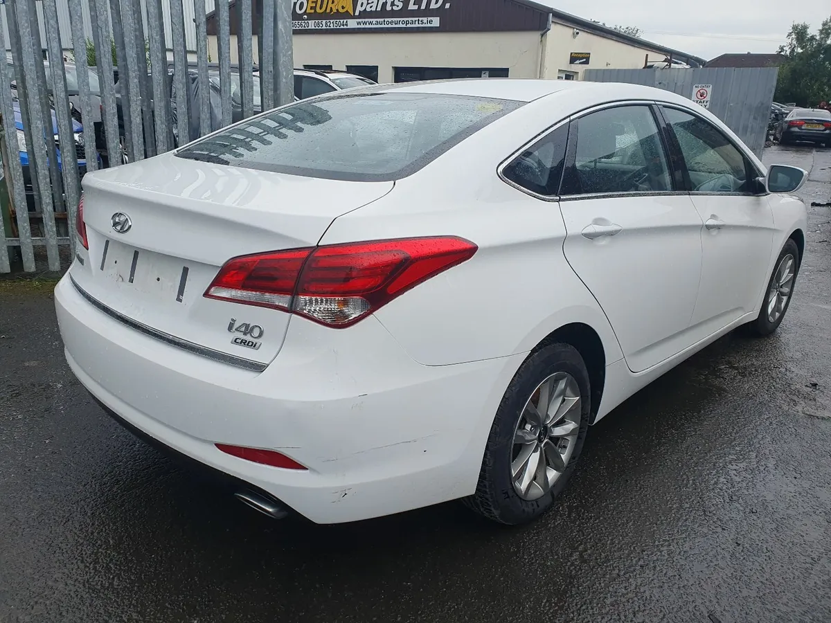 16 HYUNDAI I40  1.7 CRDI FOR BREAKING - Image 4