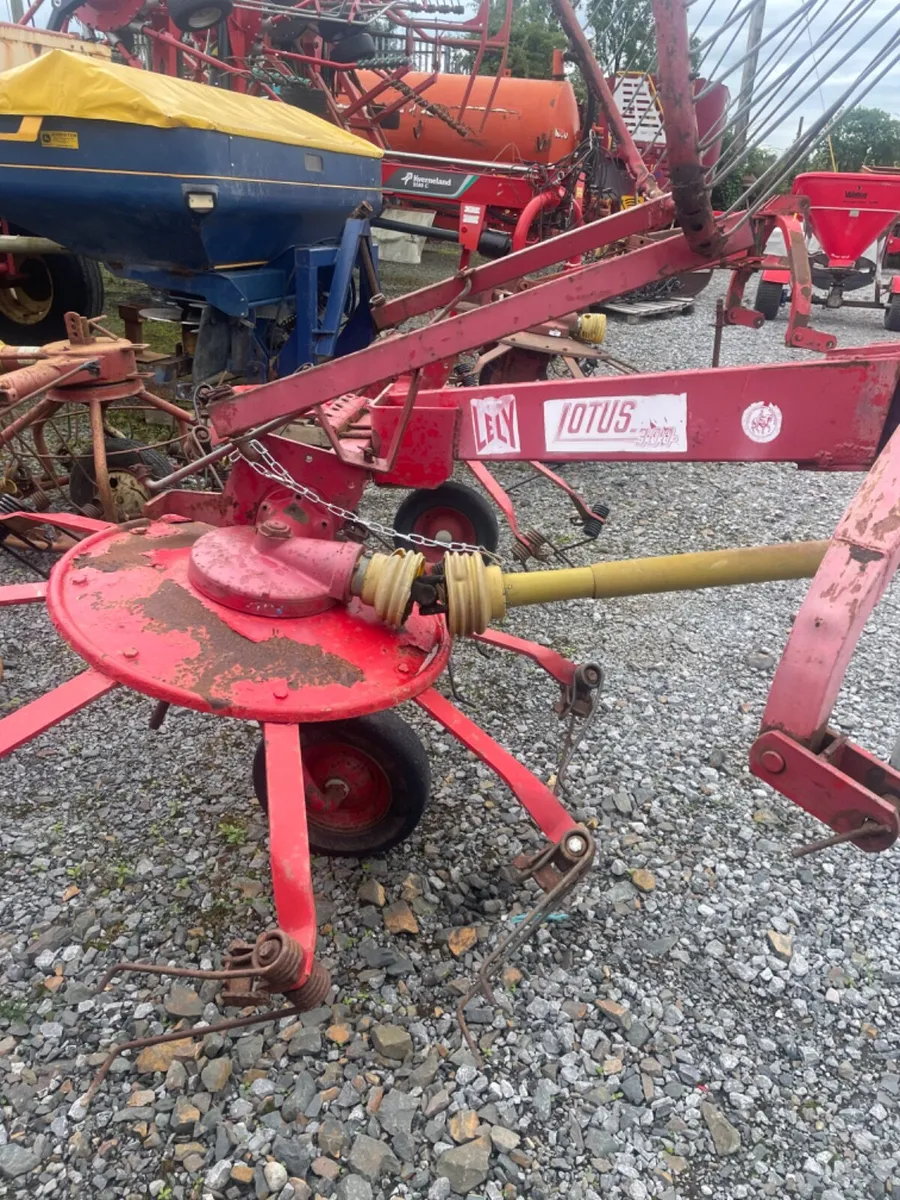 Lely lotus 300 tedder - Image 3