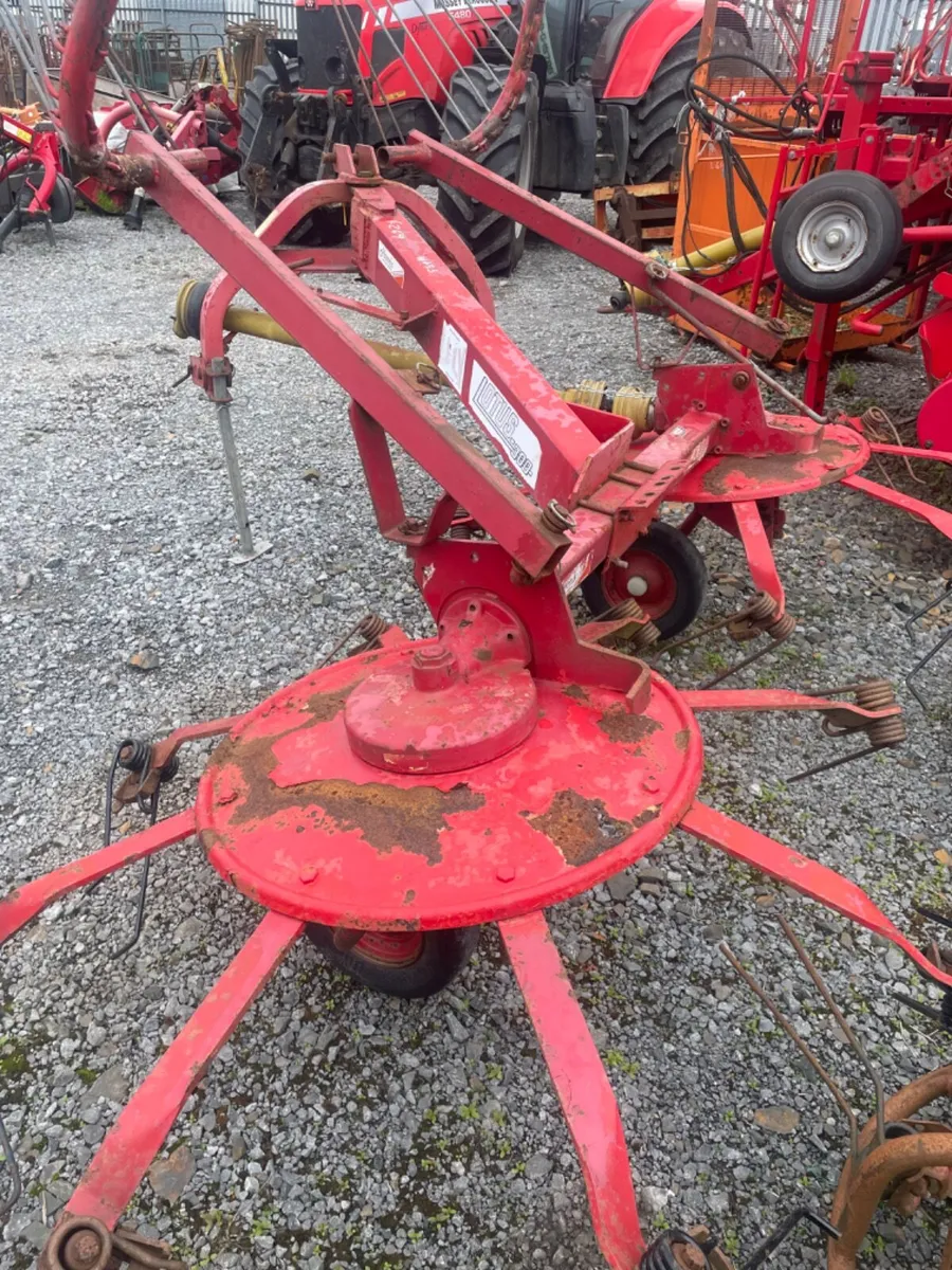 Lely lotus 300 tedder - Image 4