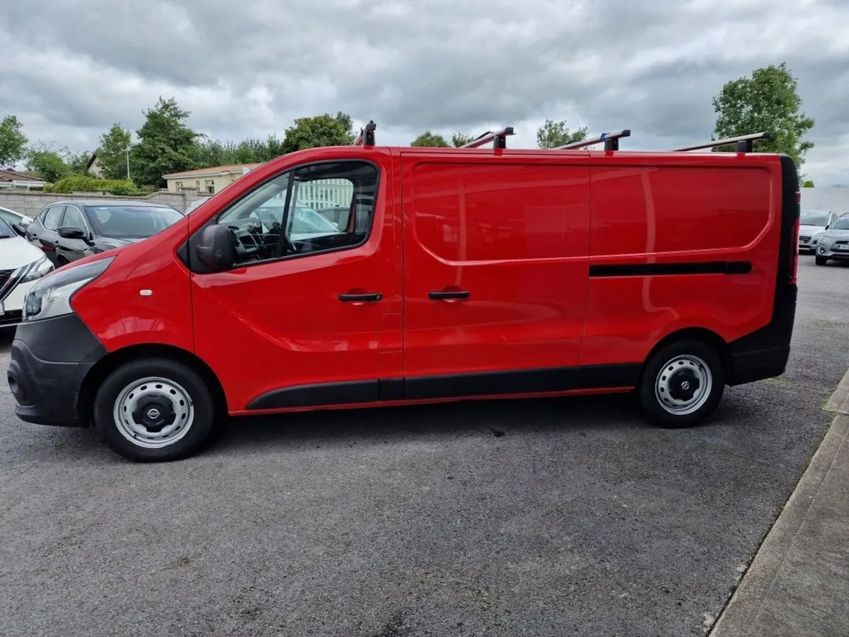 Nissan NV300 Nv300 LWB 120 XE My20 4DR - Image 4