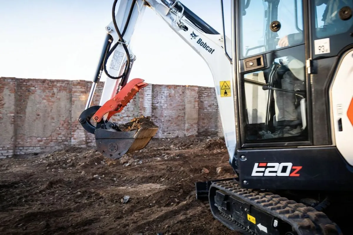 Bobcat E20z Mini Digger | 0% Finance Available - Image 4