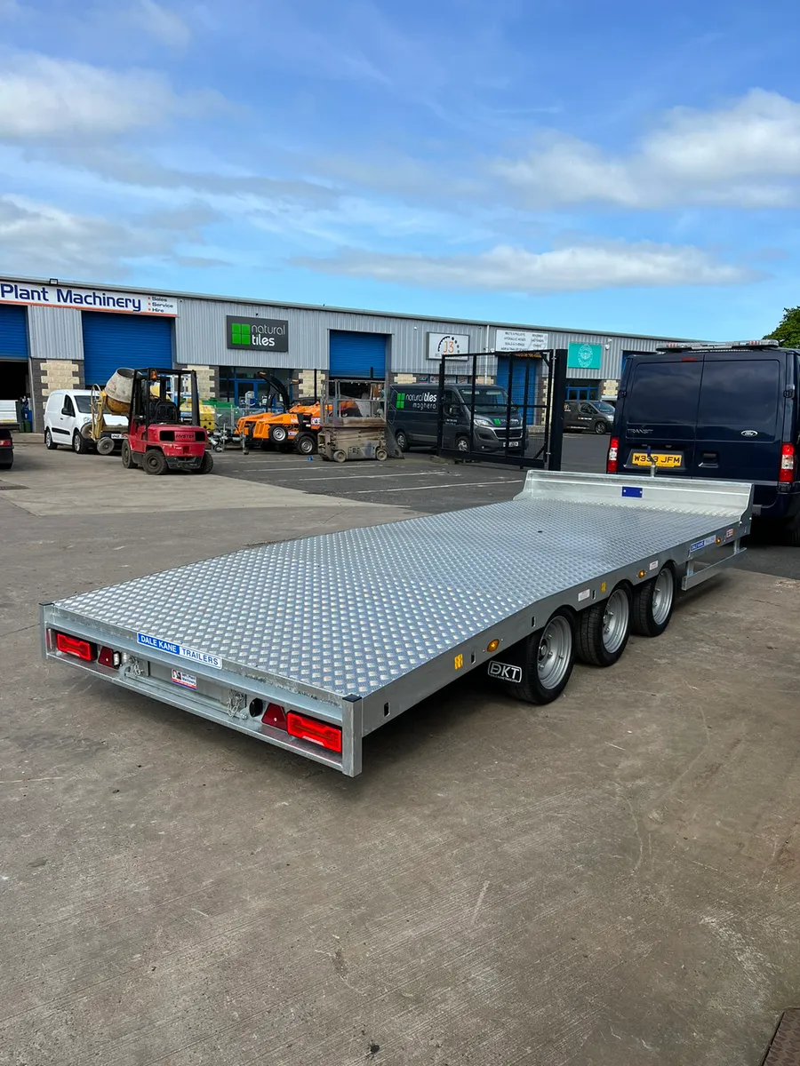 Dale Kane 16ft Triaxle Low Loaders - Image 2