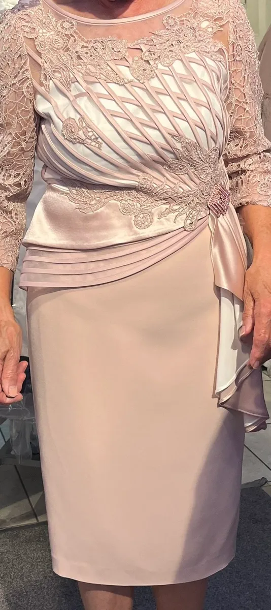 Mother of the bride gorey cheap