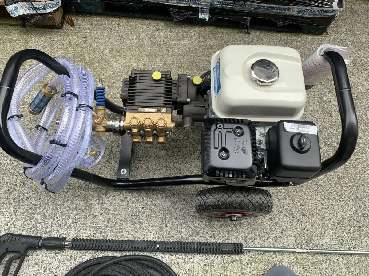 Honda 6.5 Powerwasher - Image 2