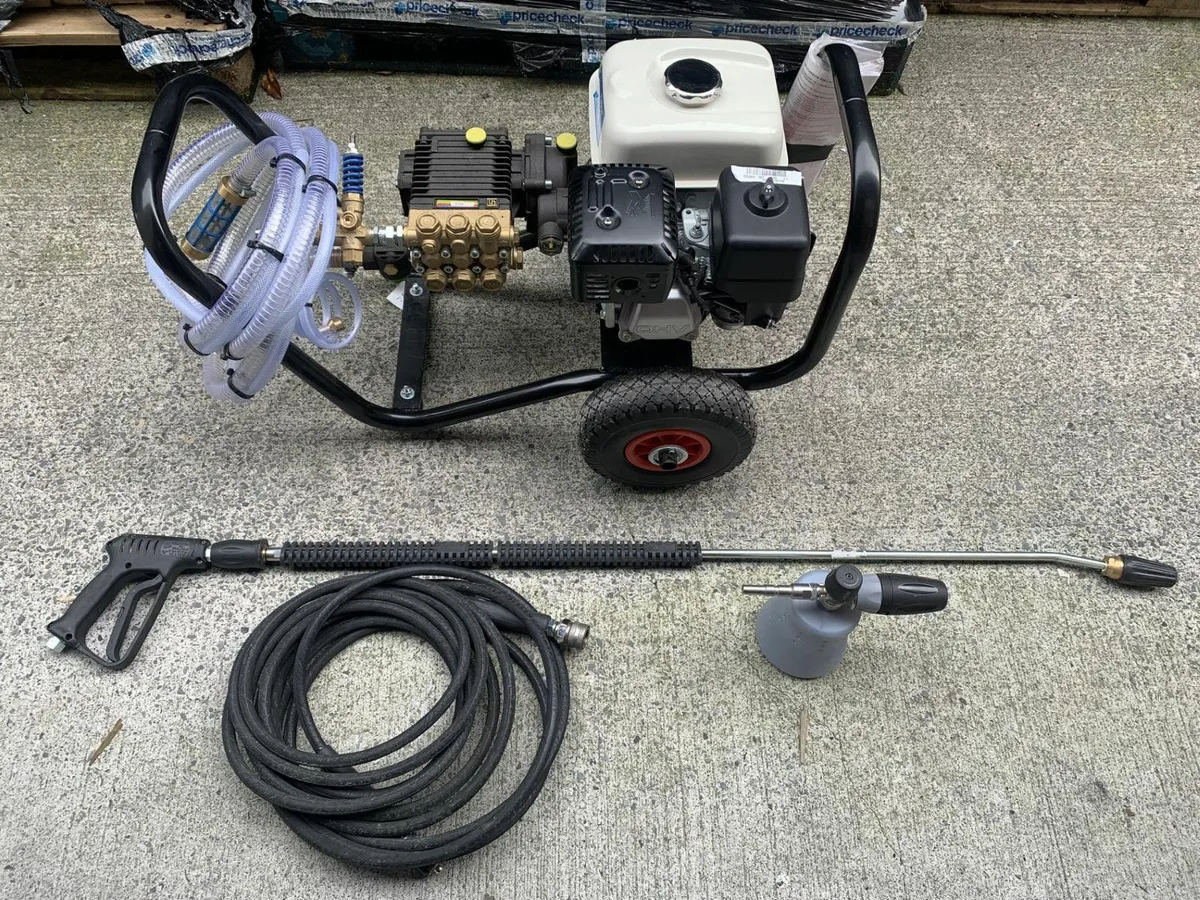 Honda 6.5 Powerwasher - Image 3