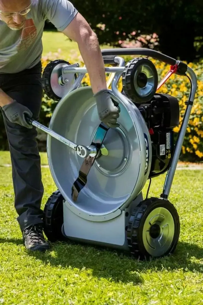 Grin lawnmower - Image 3