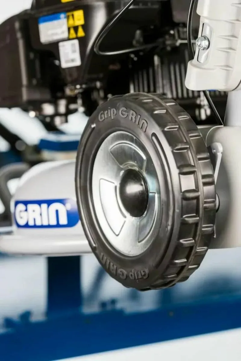 Grin lawnmower - Image 4
