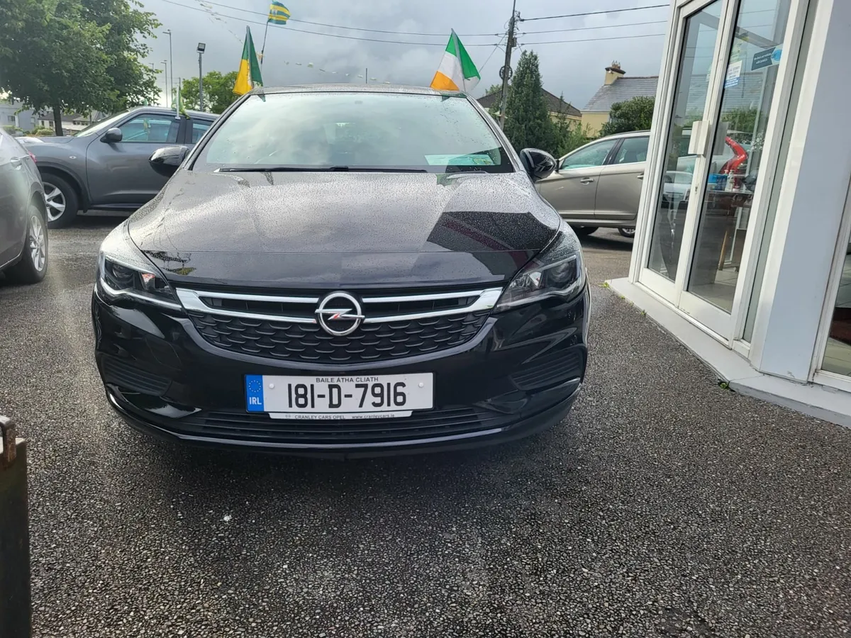 2018 Opel Astra 5DR SC Low Mileage