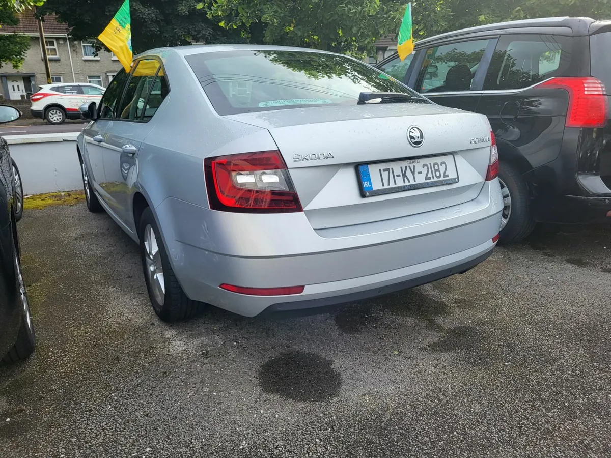 Skoda Octavia 1.2 Petrol Low Mileage - Image 2