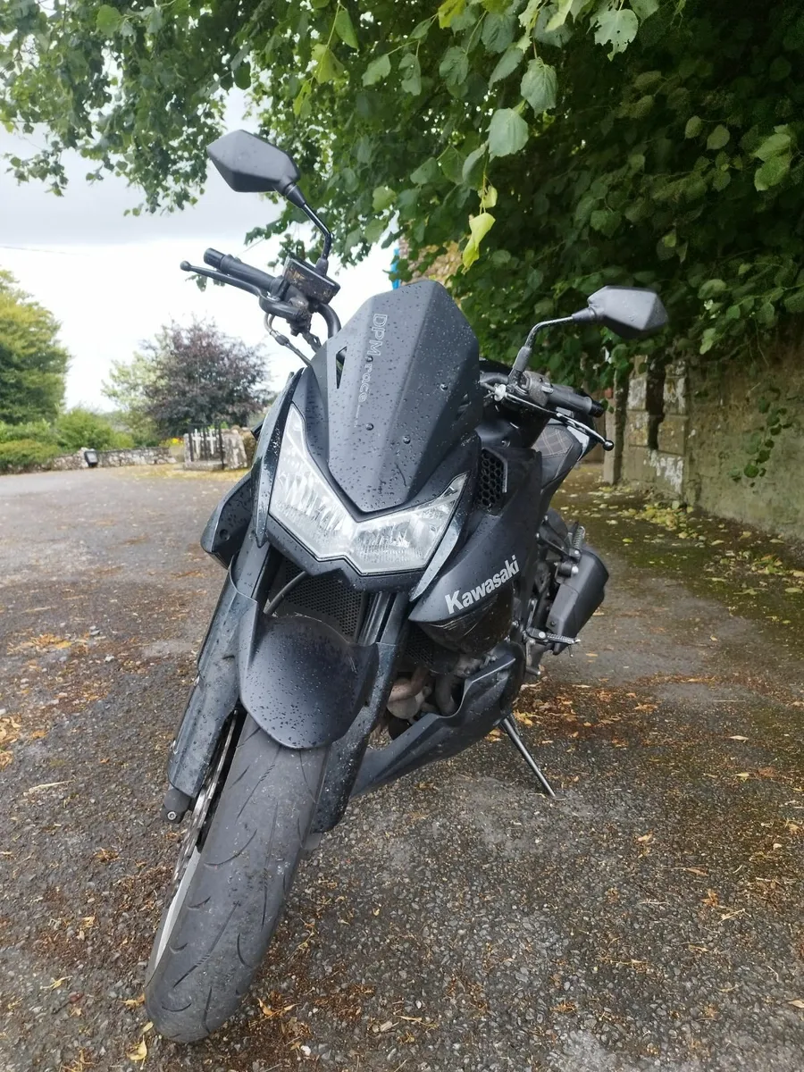 Kawasaki Z1000 Full Black 2010 - Image 4