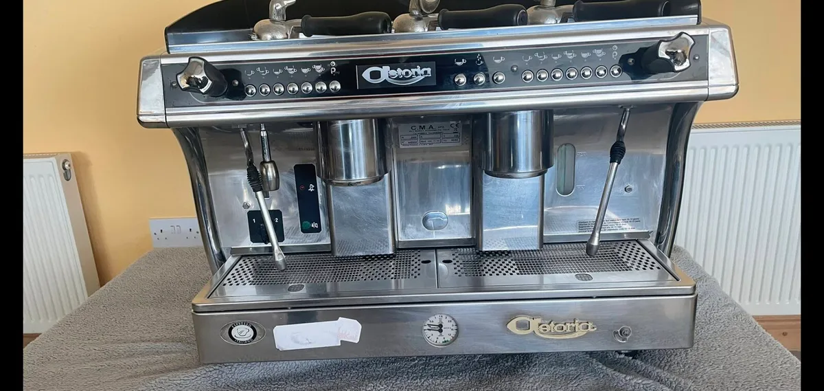 Astoria Coffee Machine * reduced * - Image 3