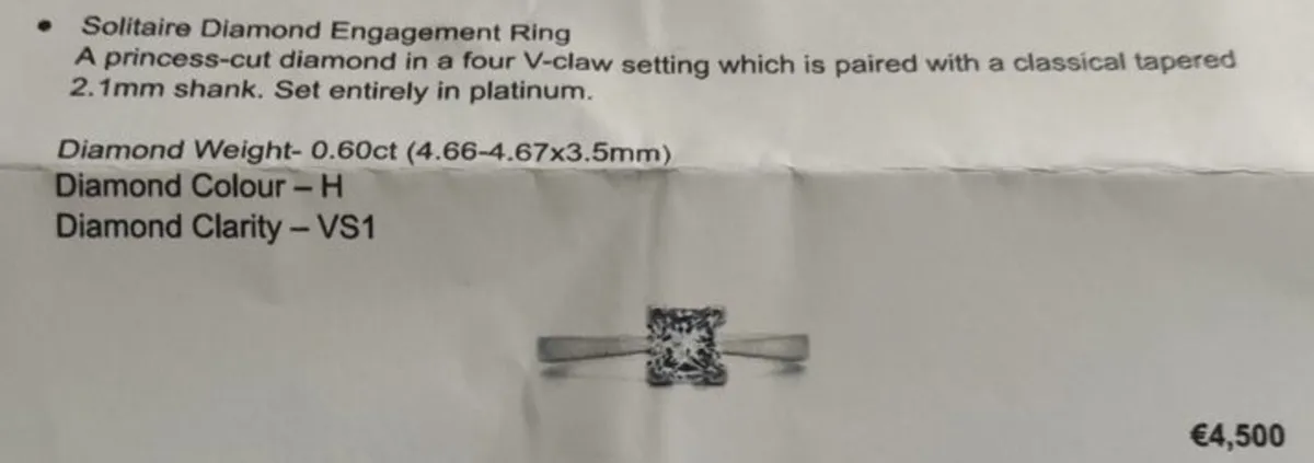 Diamond Solitaire Engagement ring in Platinum
