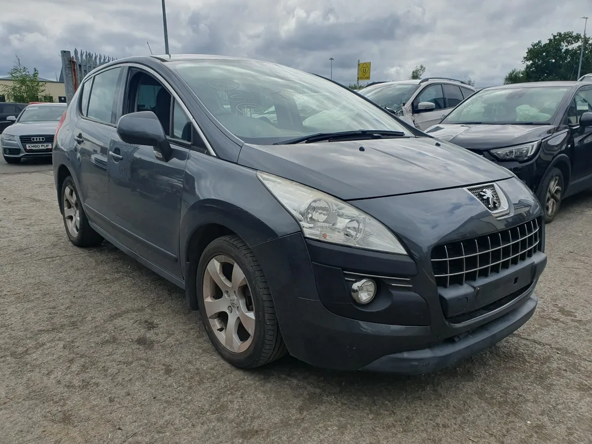 13 PEUGEOT 3008  1.6 HDI FOR BREAKING - Image 2