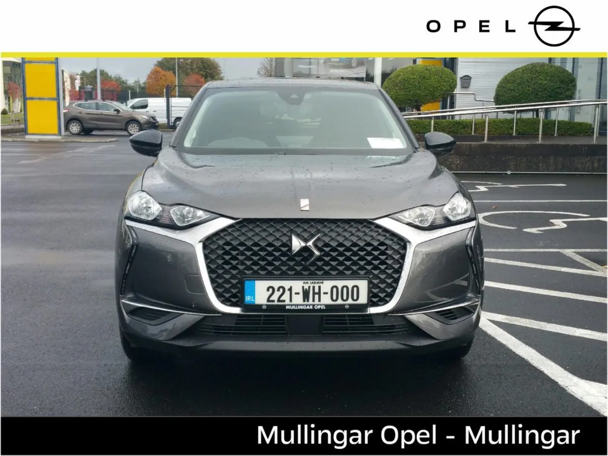 DS Automobiles DS 3 Crossback Bastille E-tense 50 - Image 2