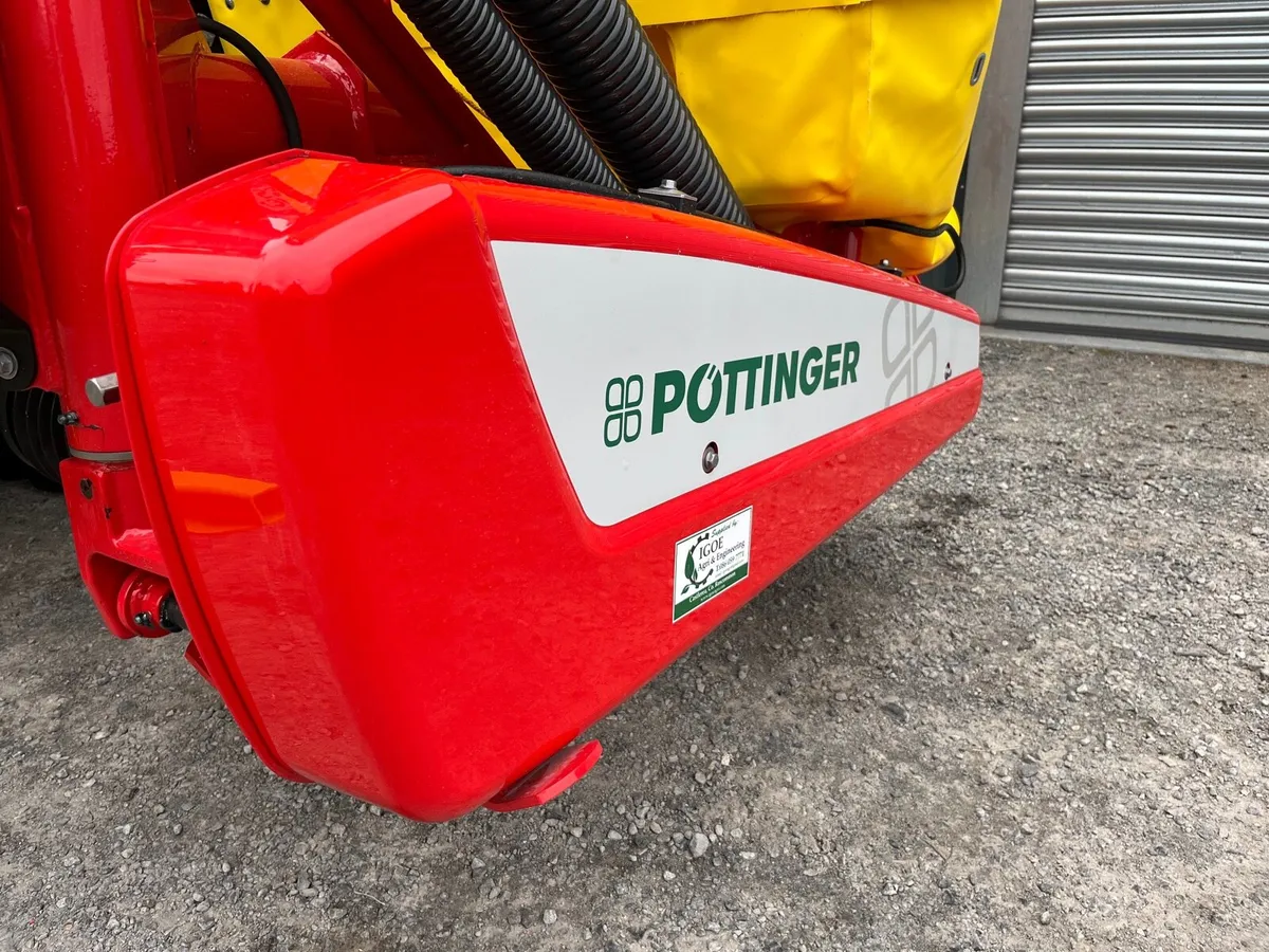 Pottinger Novadisc 302 10ft disc mower - Image 4