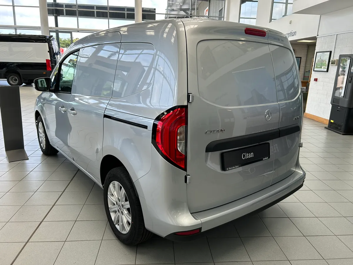 Mercedes-Benz Citan 110L Pro + - Image 4