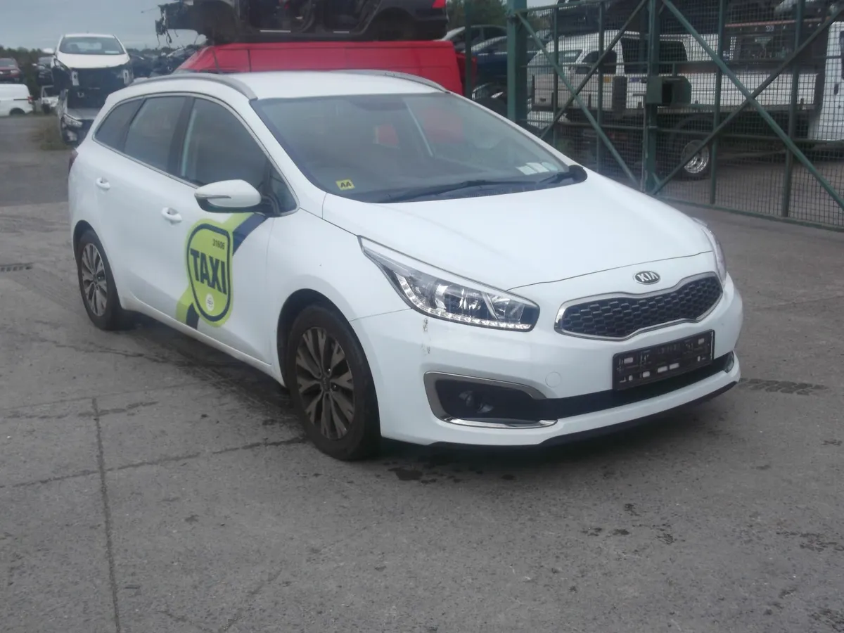 Kia Ceed 2017 1.6Crdi**FOR PARTS** - Image 1