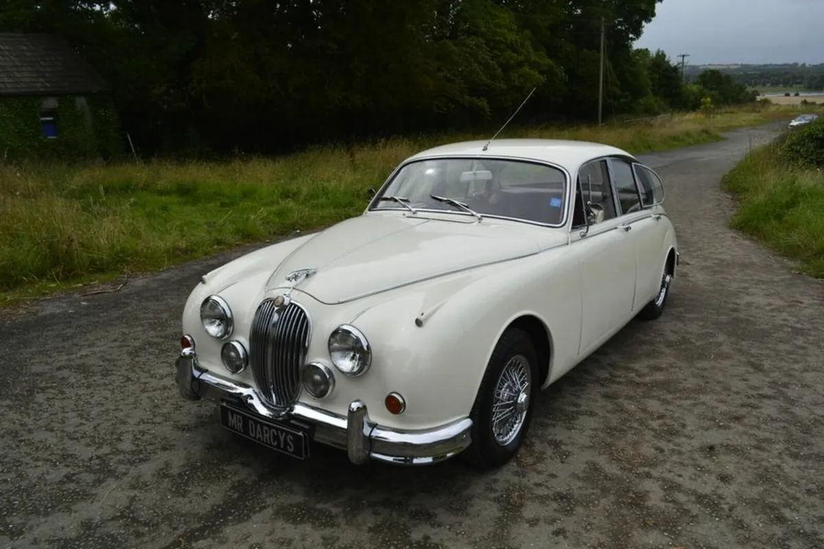 Jaguar Mk2 3.8  1964 - Image 2