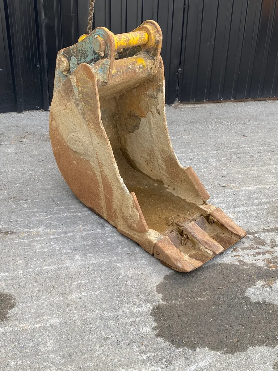 Bucket H0041 - Image 1