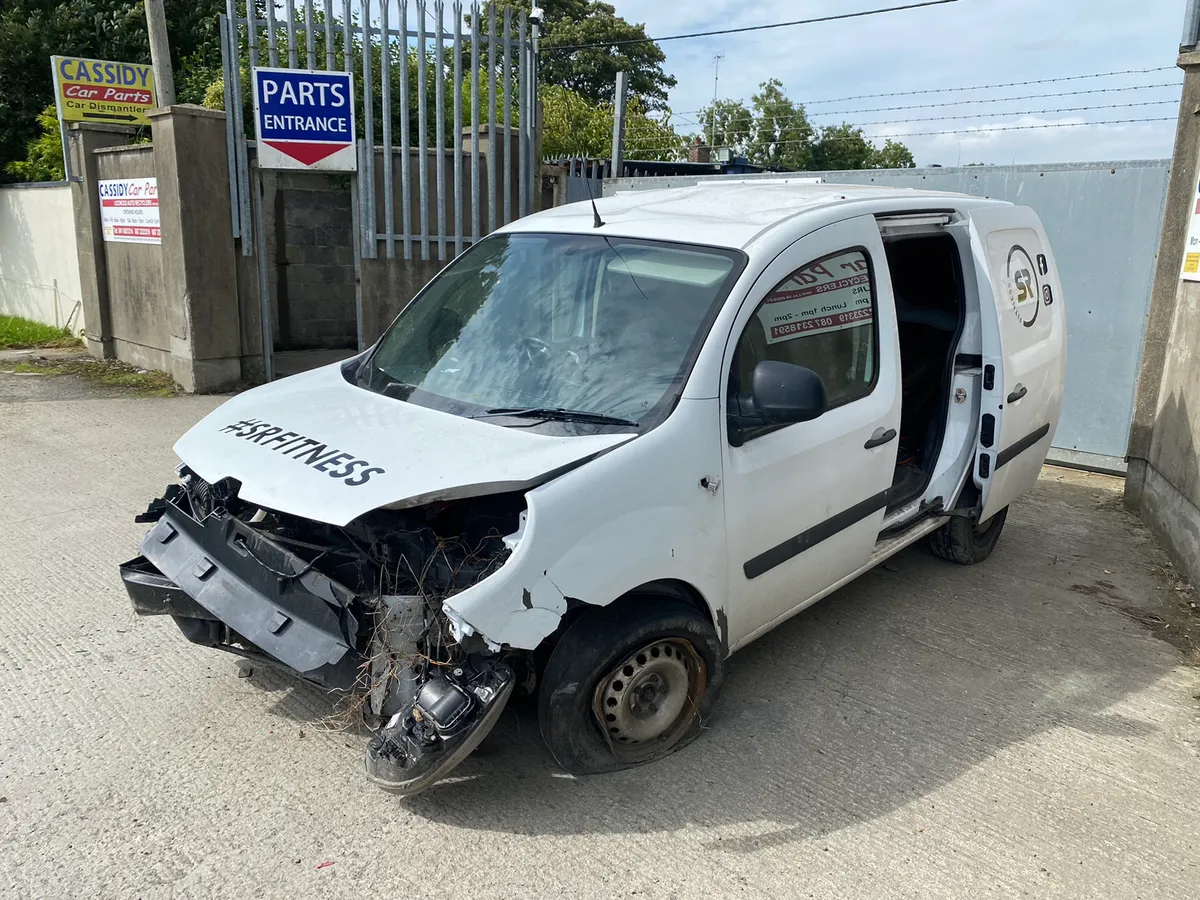 For Parts 2014 Renault Kangoo 1.5 diesel - Image 2