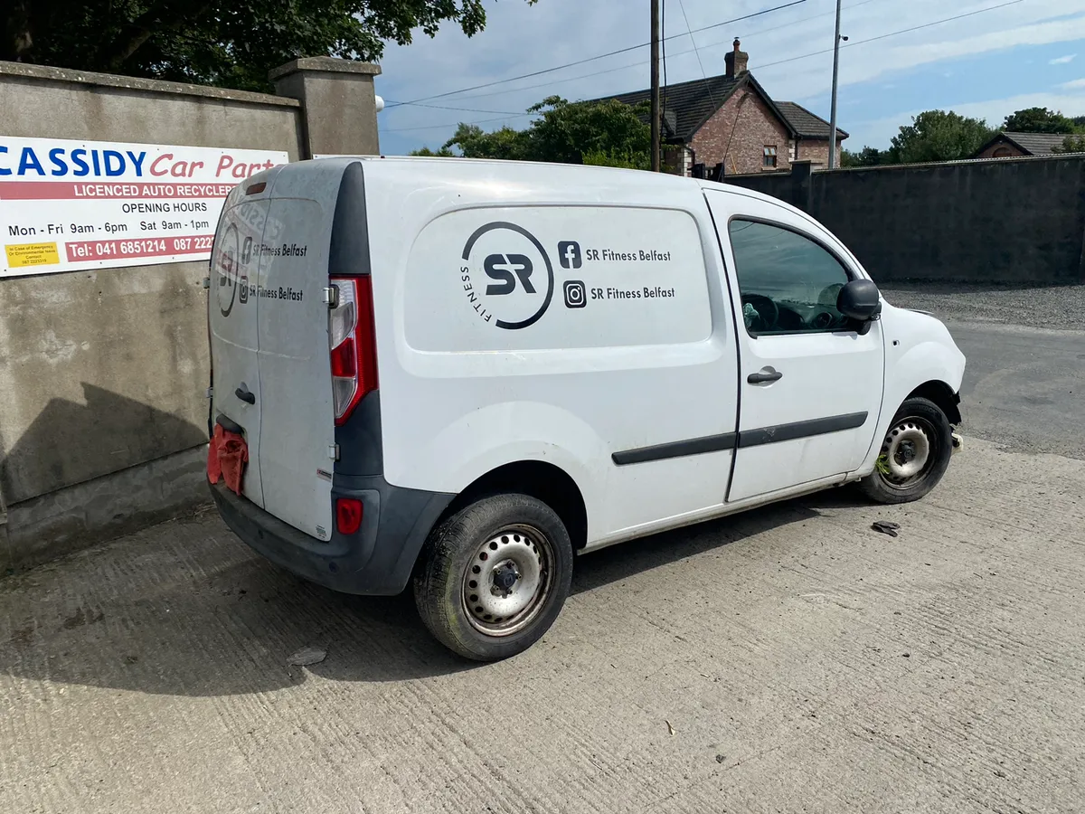 For Parts 2014 Renault Kangoo 1.5 diesel - Image 3