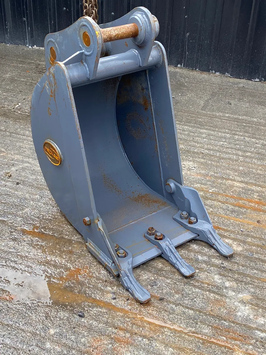 Bucket H0072 - Image 1