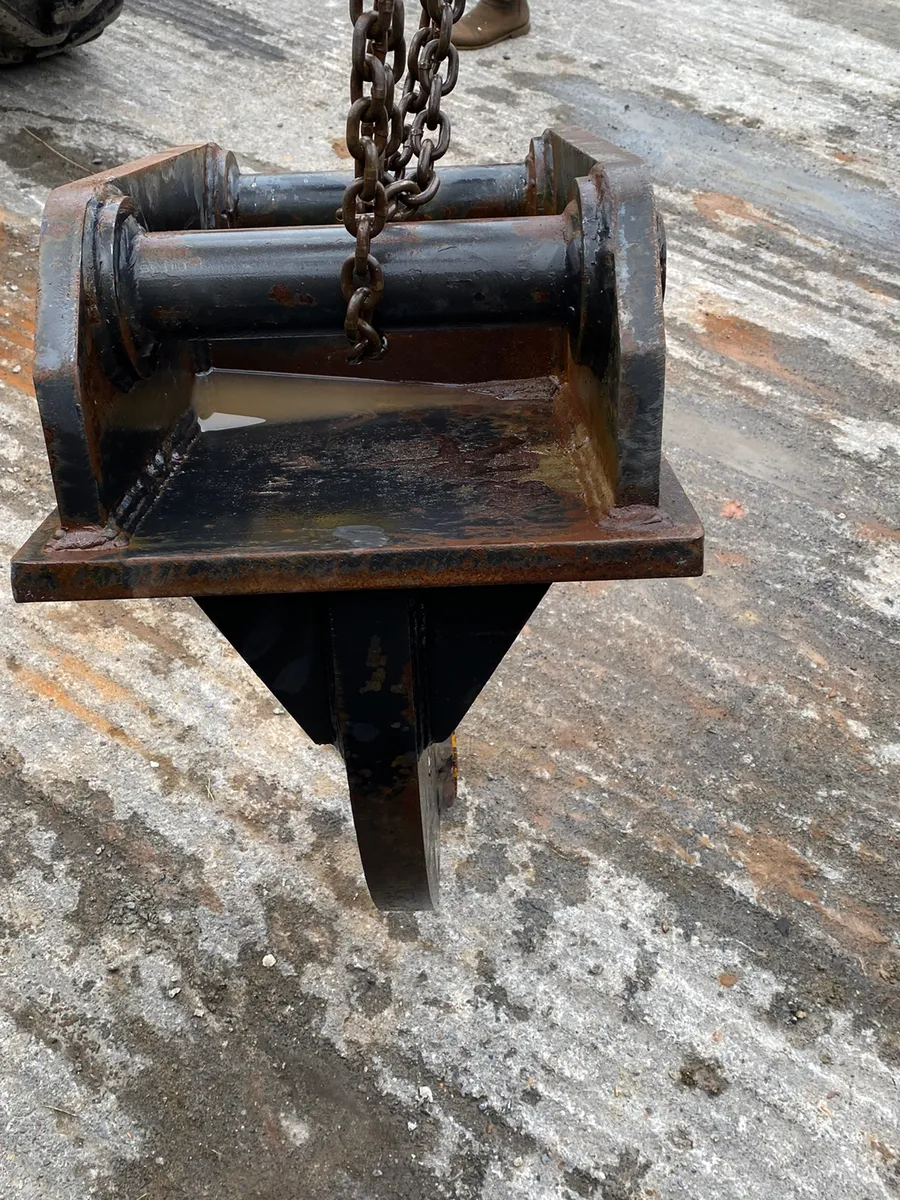 Bucket H0061 - Image 2