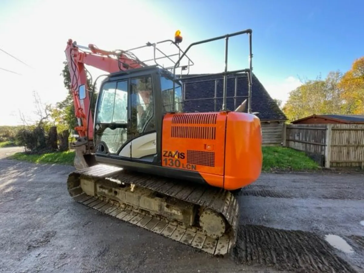 2016 Hitachi ZX130-5B - Image 2