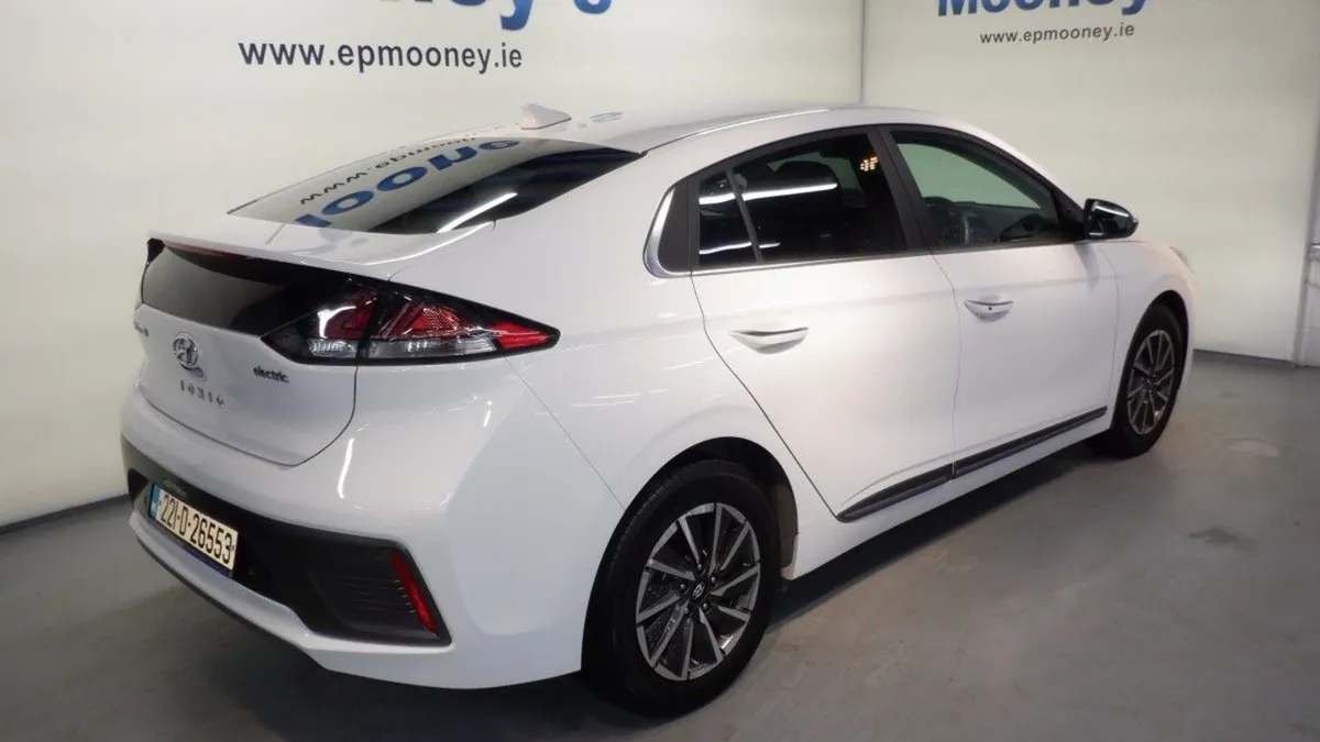 Hyundai Ioniq Electric Premium EV - Leather Inter - Image 3