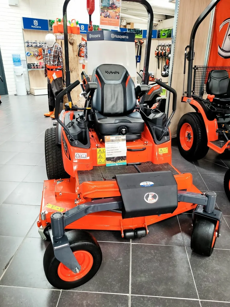 New Kubota ZD1211 Zero Turn - Image 2