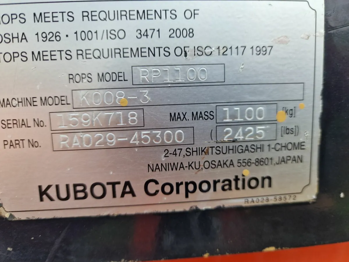 Kubota  .8 tonne - Image 4