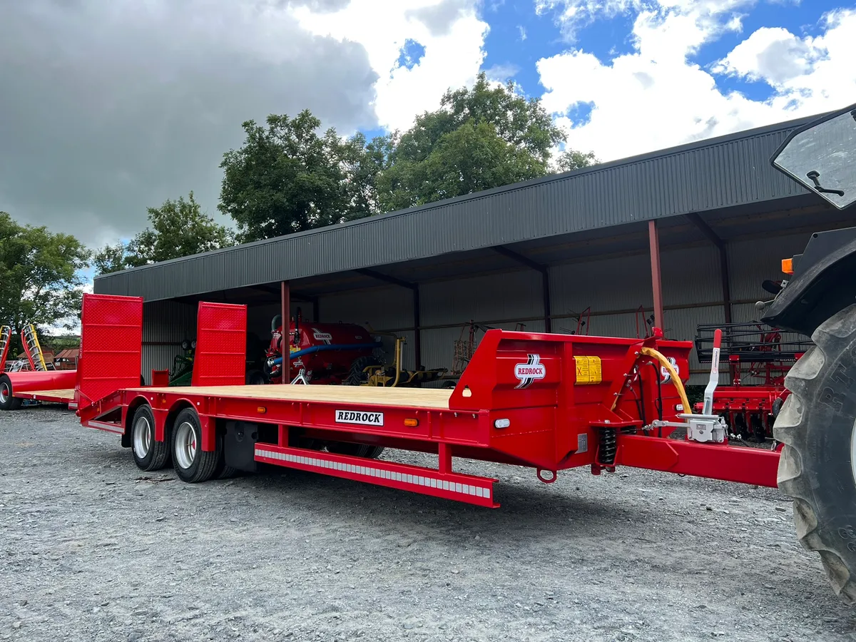 *** REDROCK 19 T LOW LOADER *** - Image 1