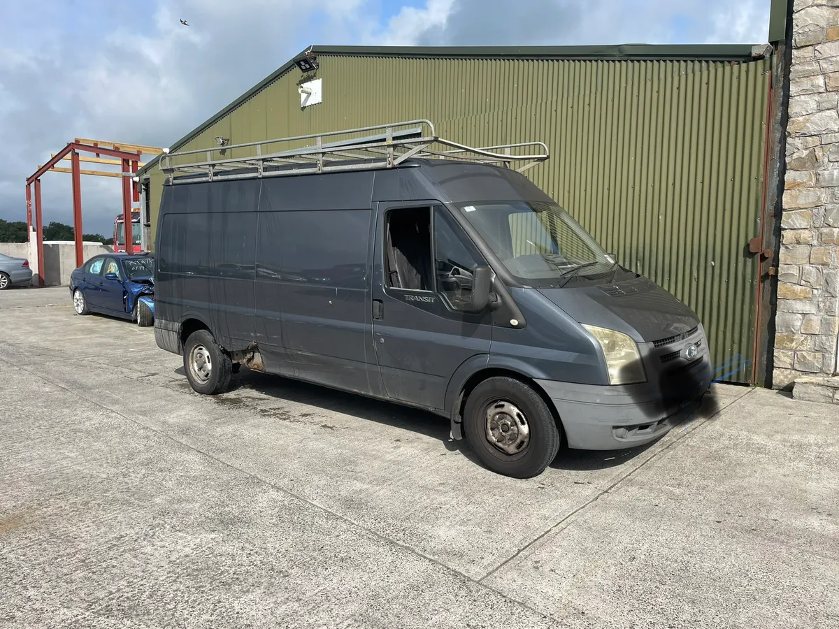 2009 Ford transit 2.4 rwd for dismantling