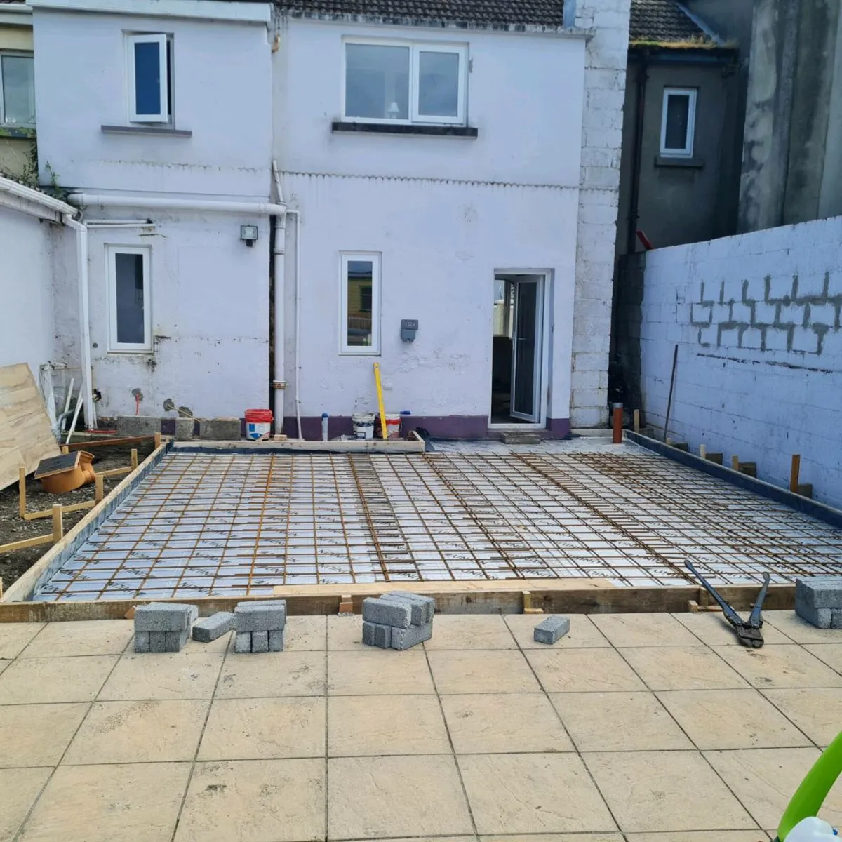 Concrete base - Image 2