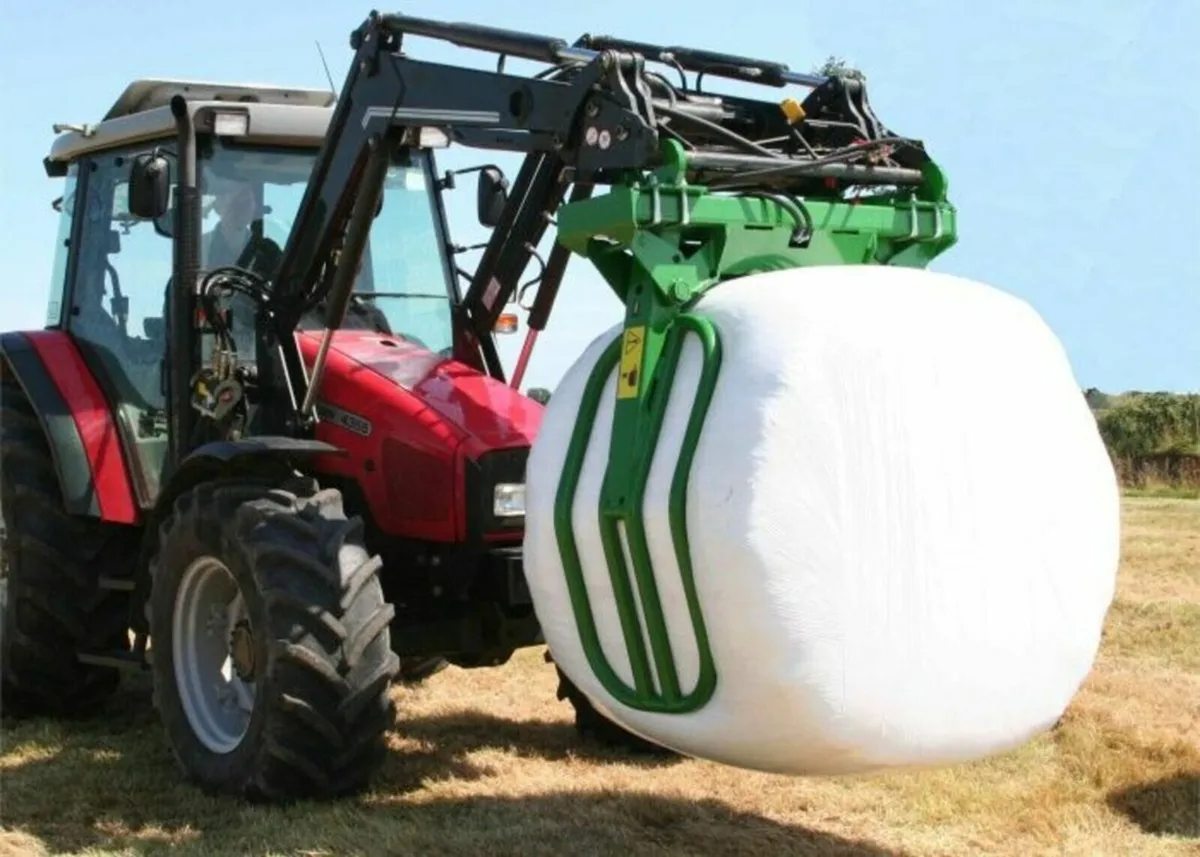 McHale Softhands bale handler - Image 2