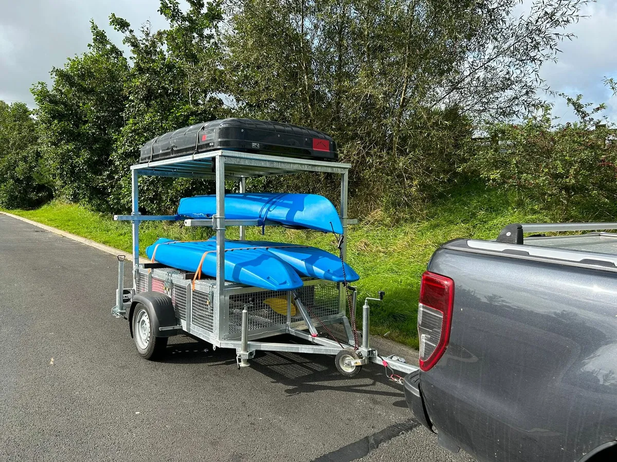 Kayak / camping trailer - Image 3