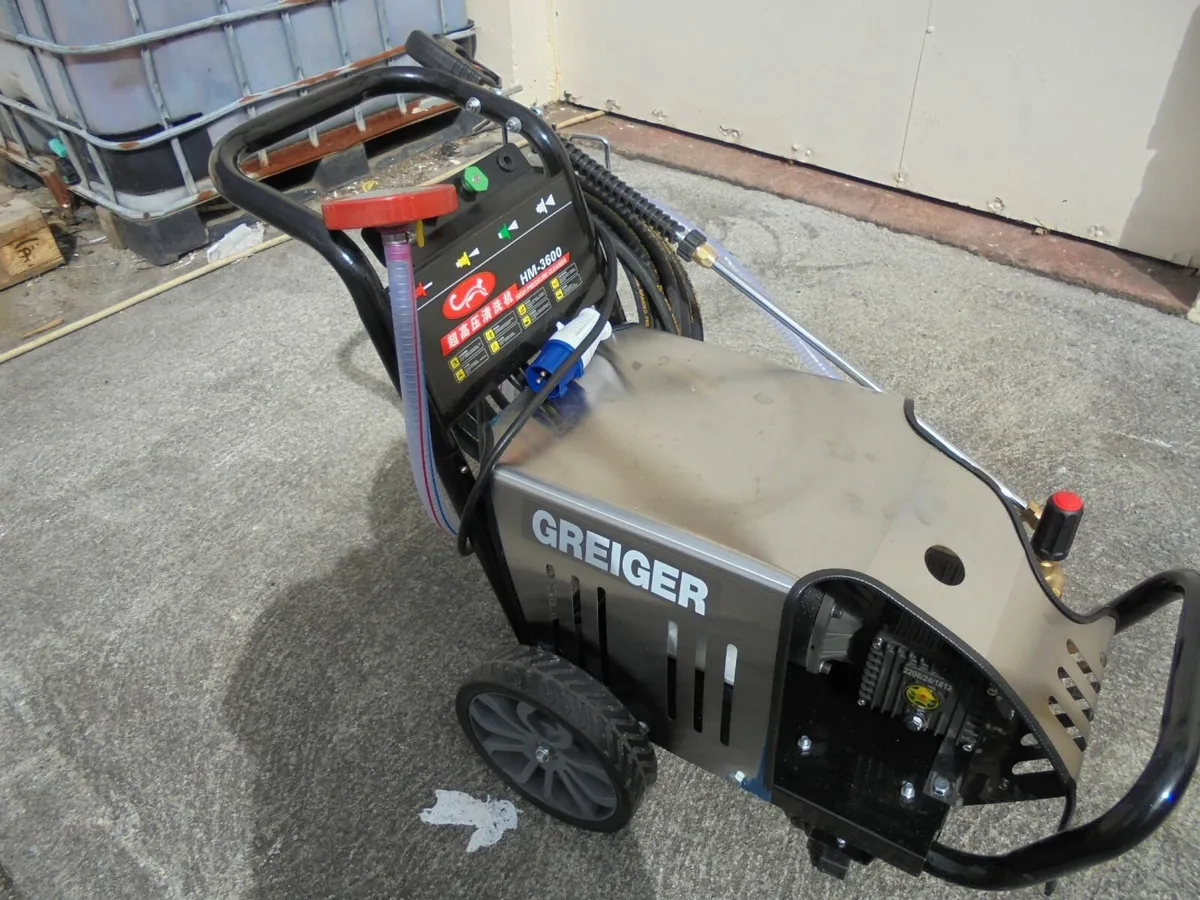 Electric pressure washers