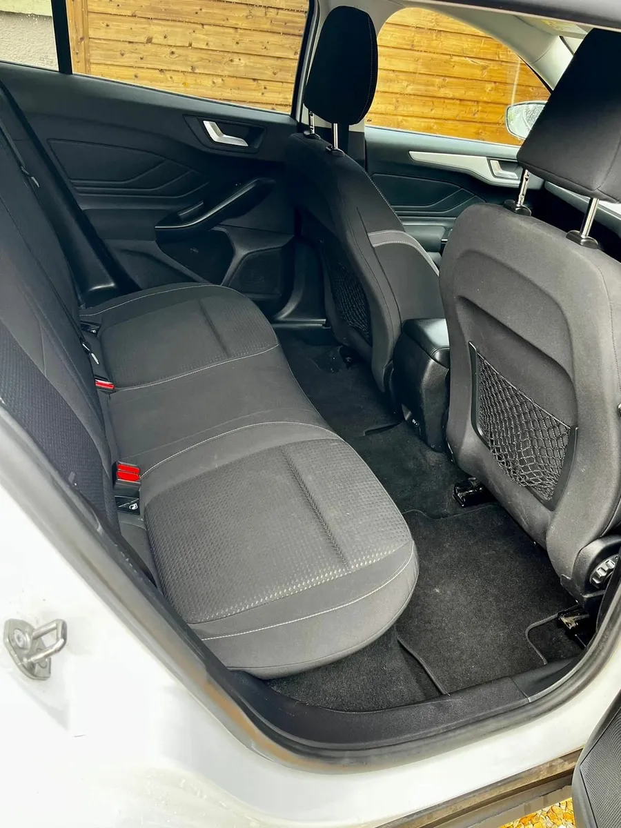 Ford Focus Estate 2019 Zetec Model - Image 3