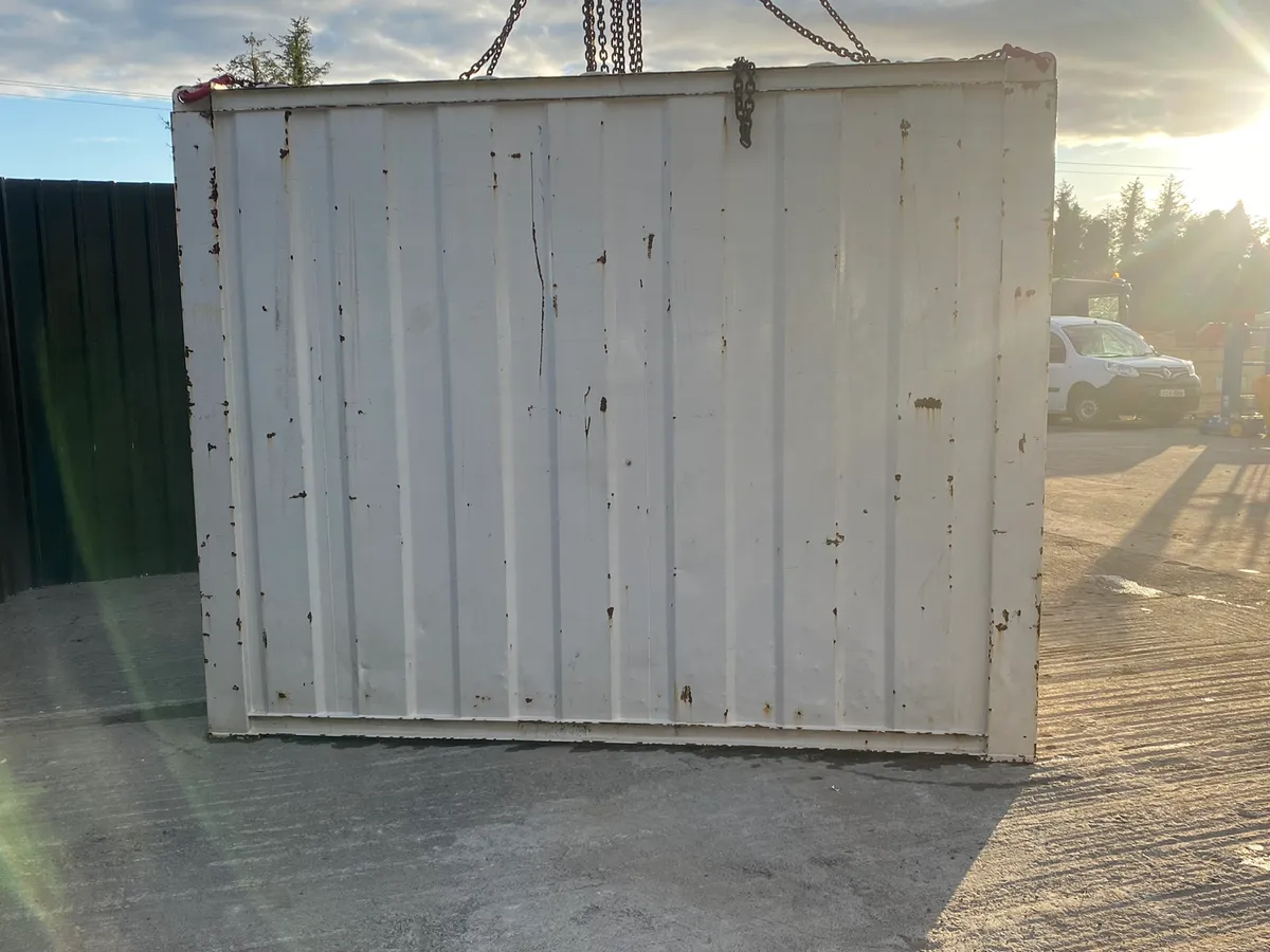 Choice of 2 10ft Containers - Image 3