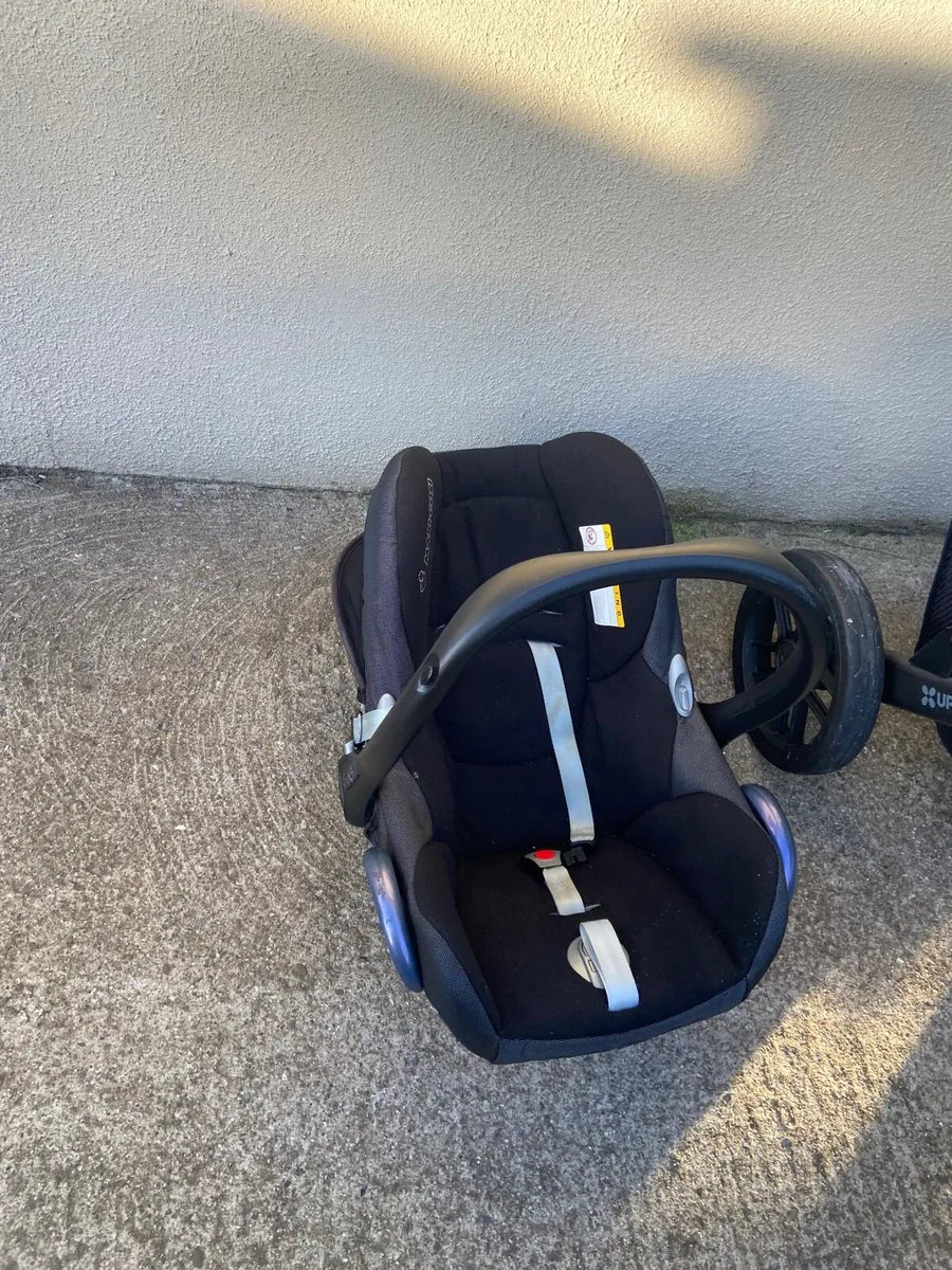 Uppa Baby travel system - Image 4