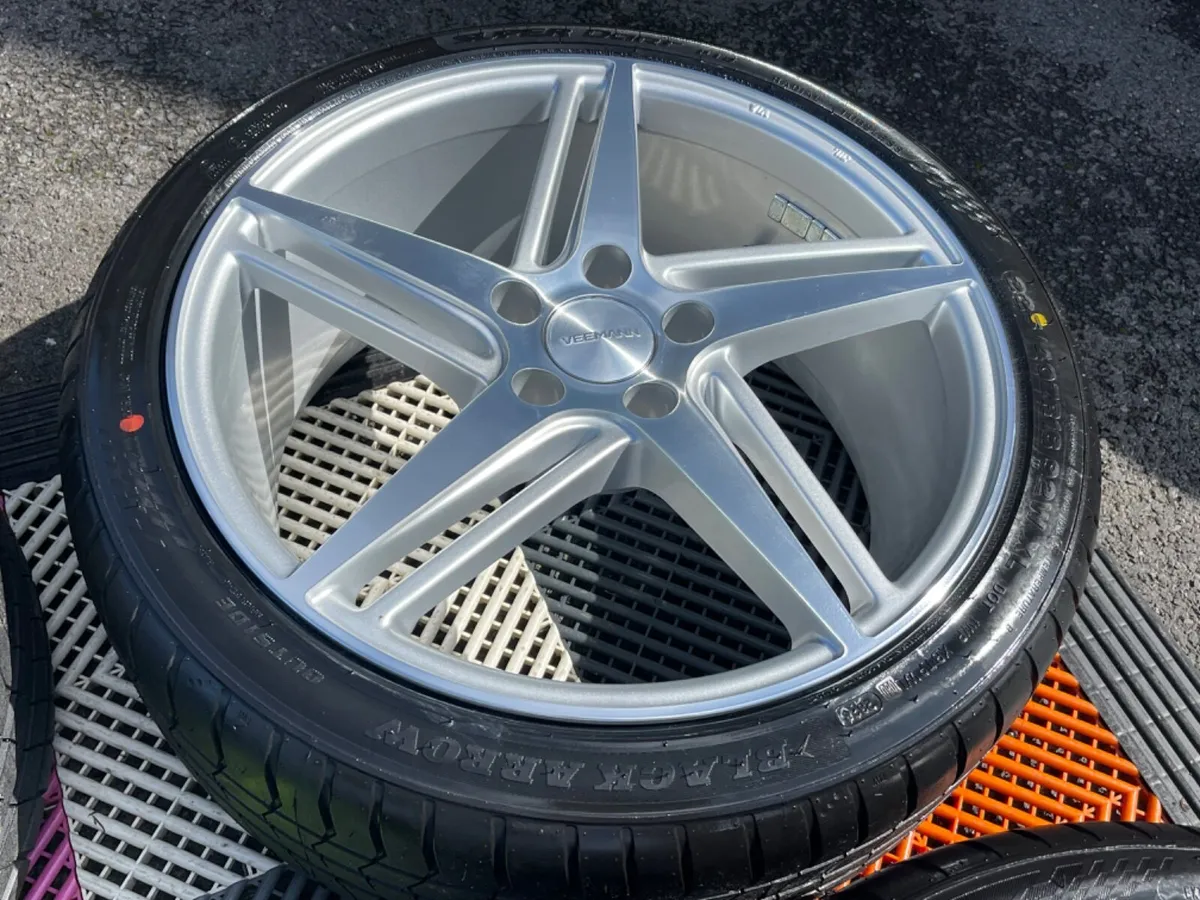 18” veemann vfs31 8.0” 5x112  alloys & tyres - Image 4