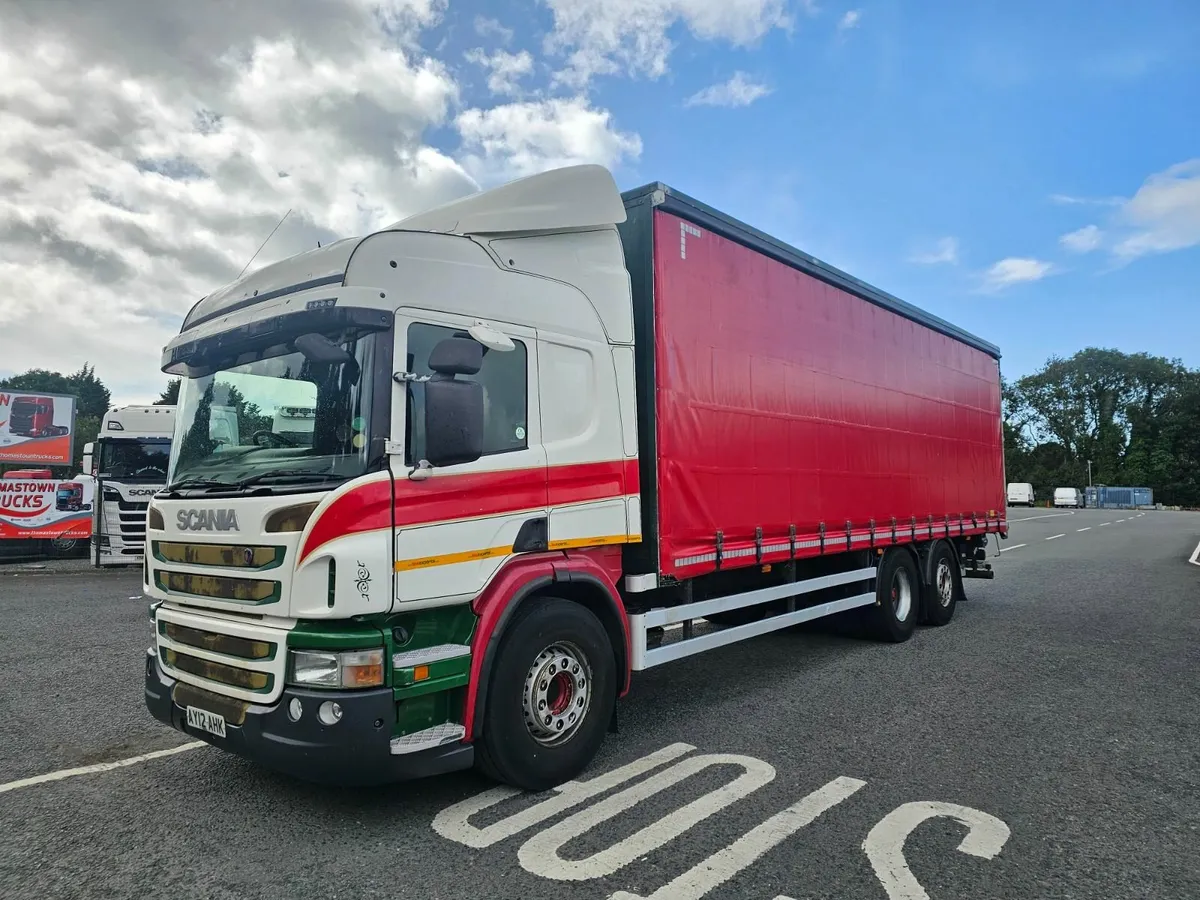 2012 SCANIA P320 29FT CURTAINSIDER 6X2 REAR LIFT - Image 3