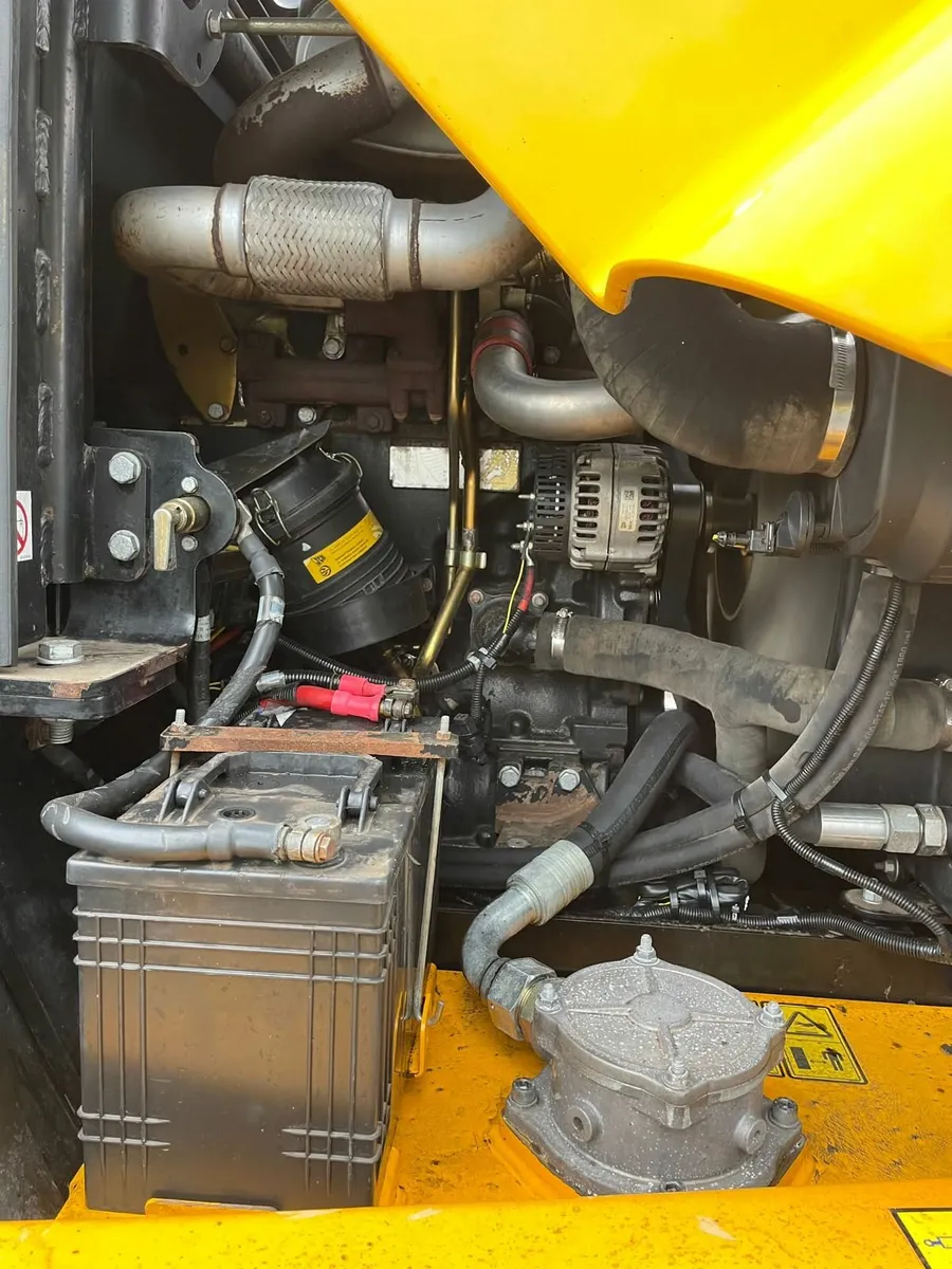 jcb 310 - Image 3